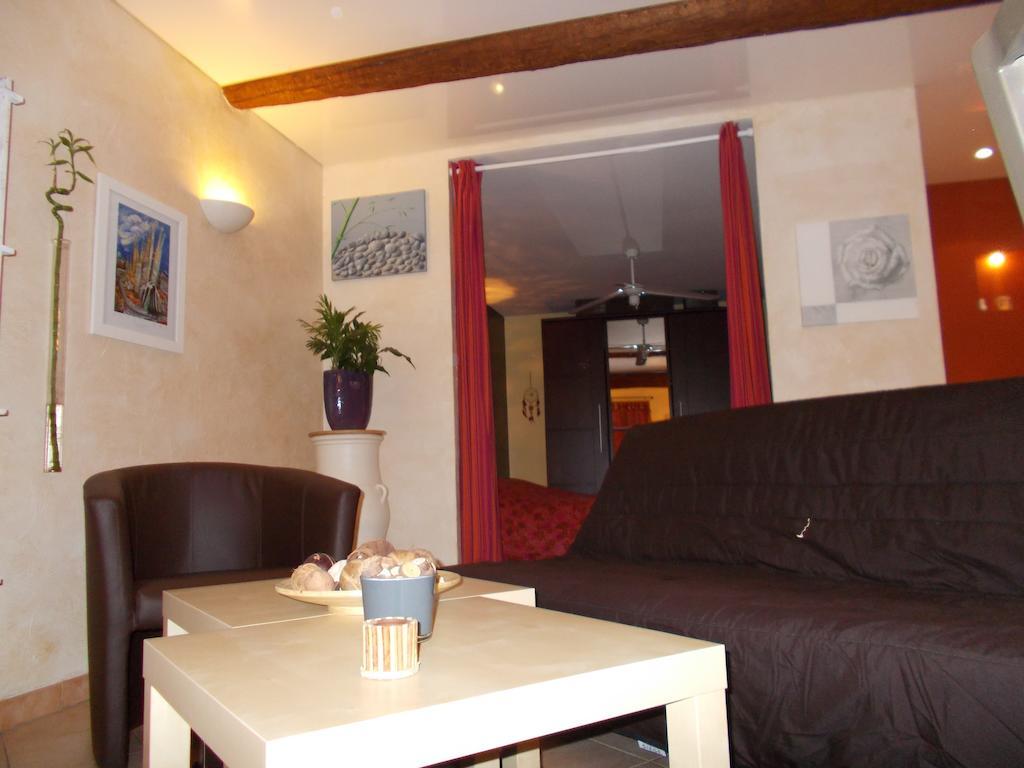 Le Campanin Apartment Menton Phòng bức ảnh