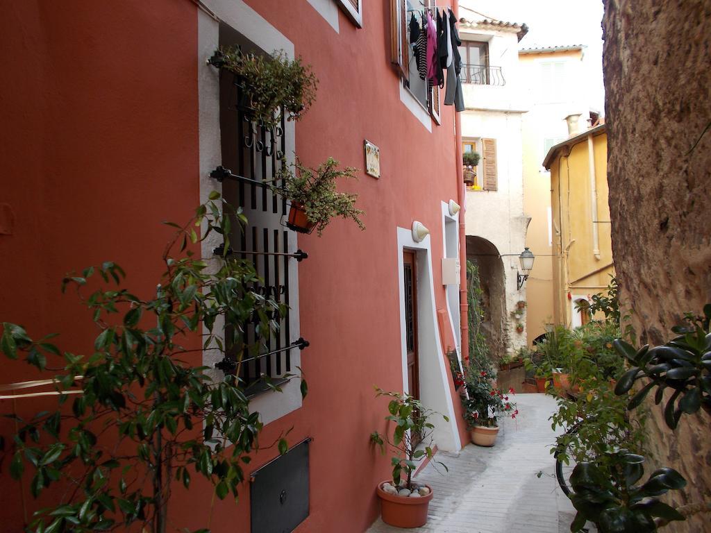 Le Campanin Apartment Menton Phòng bức ảnh